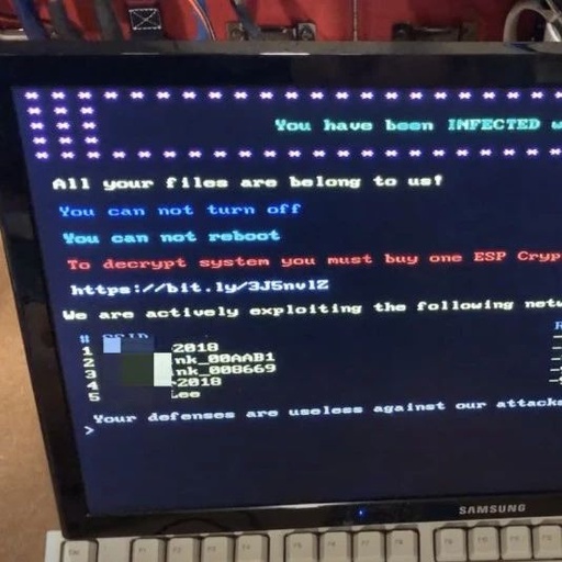 ESP32 Prank: Pretending to be a GPU and Scaring Friends with Ransomware