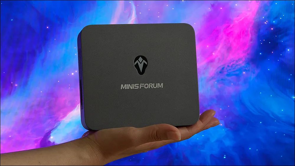 Unveiling the MINISFORUM UN100: A Compact Powerhouse for Everyday Use