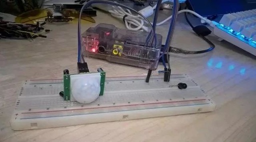 Creating a Security Door System with Python on Raspberry Pi