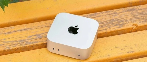 Unboxing the Mac Mini 2024: A Young Person's First Mac Experience