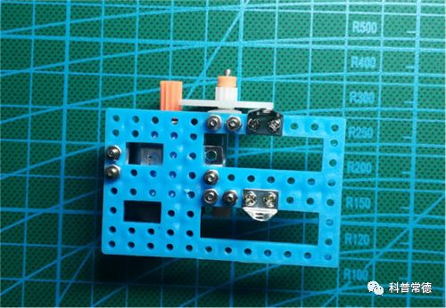 DIY Your Own Robotic Vacuum Cleaner