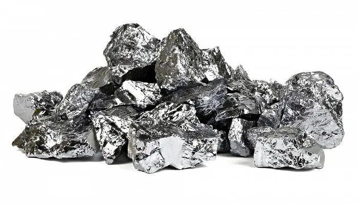 How Chips Are Made: From Ordinary Rock to Essential Technology