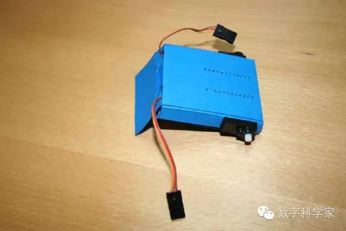 DIY: Fold a Paper Robot