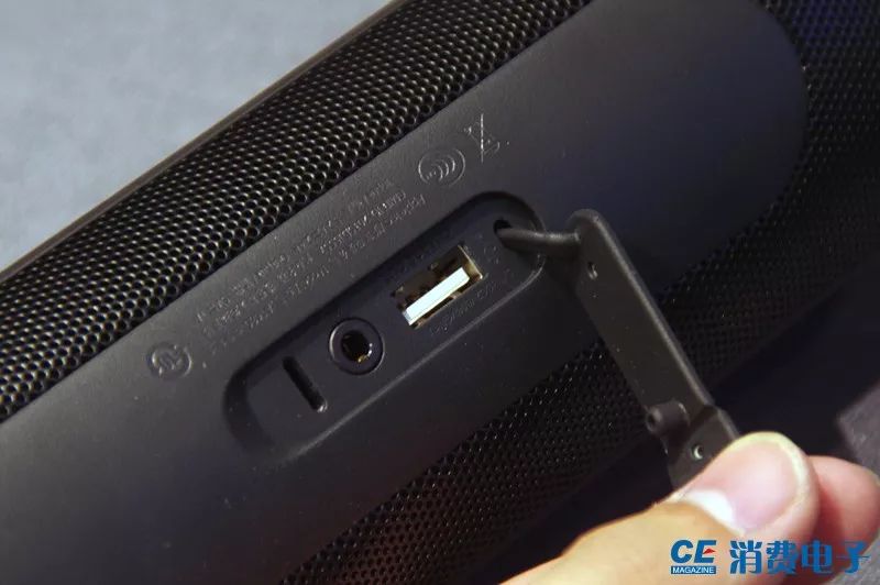 Three Bluetooth Speakers Reviewed: Can Portable Music Break the Curse?