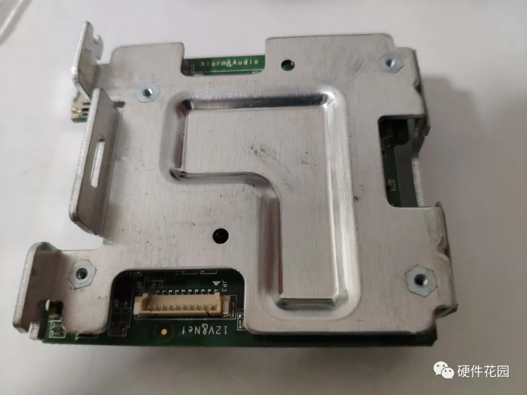 Disassembling Hikvision Camera DS-2SCD2612F4