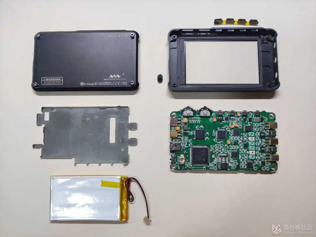 Disassembling a Ten-Year-Old Marvel: Miniware DS203 Mini Oscilloscope