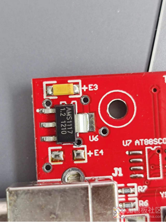 Disassembling The Popular 100M Logic Analyzer