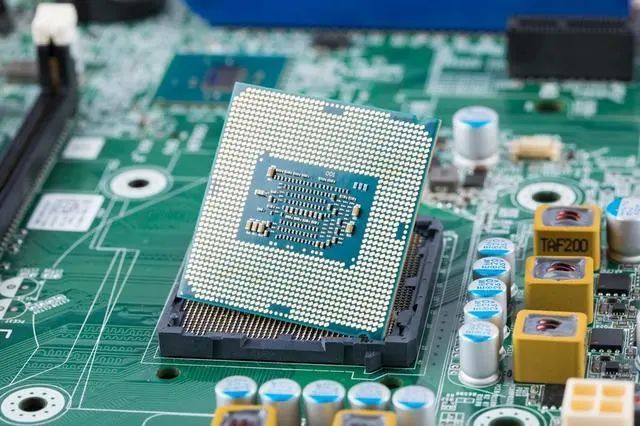 8 PCB Surface Treatment Technologies Explained