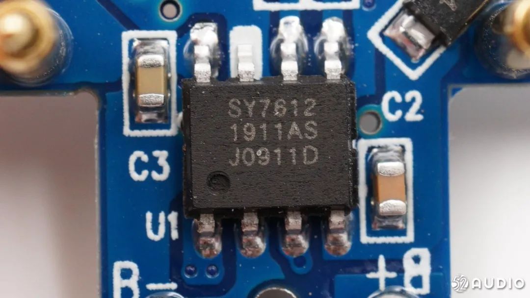 Simplifying TWS Charging Case Power Management Design