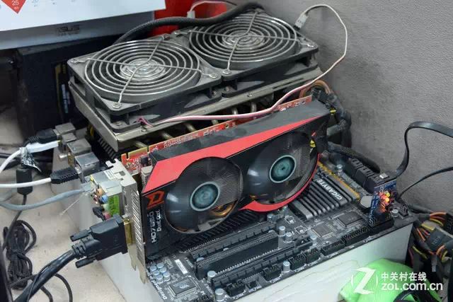 Unveiling The Workstations Of Hardware Editors