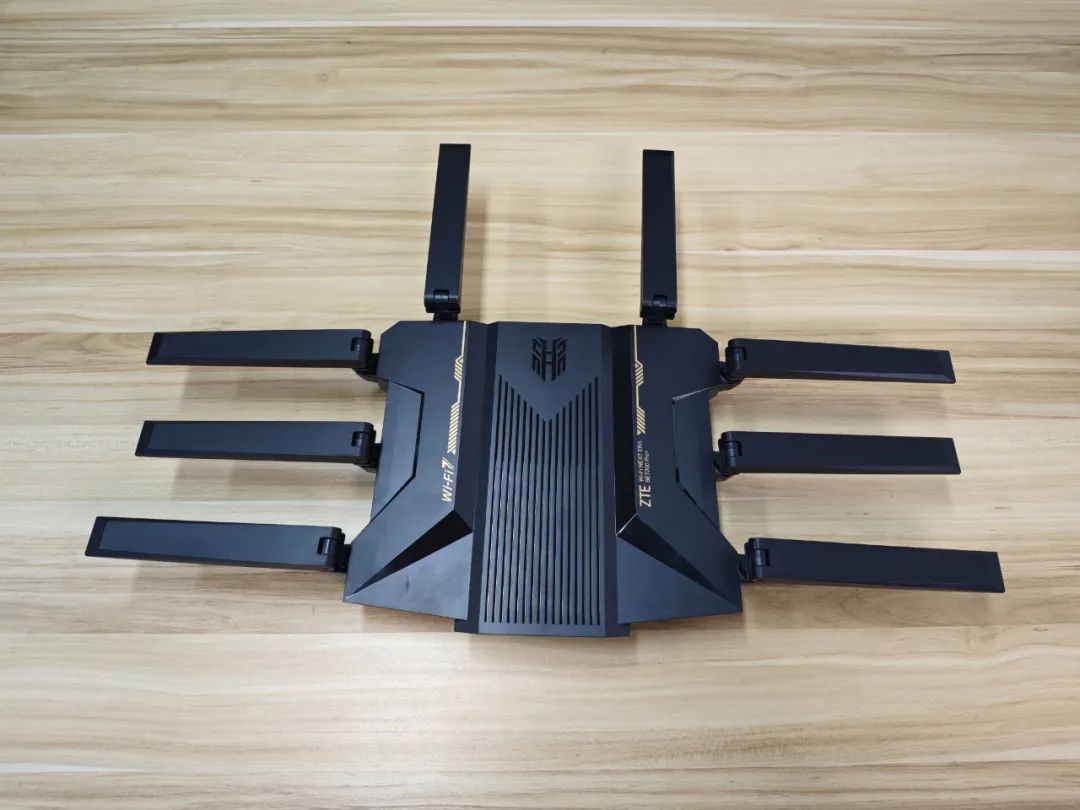 Wi-Fi 7 Router Review: Unboxing and Performance Test