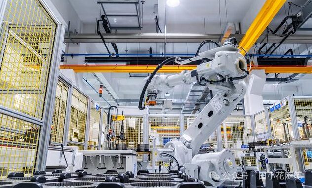 Intelligent Manufacturing Solutions for Industrial Robots in Multiple Scenarios
