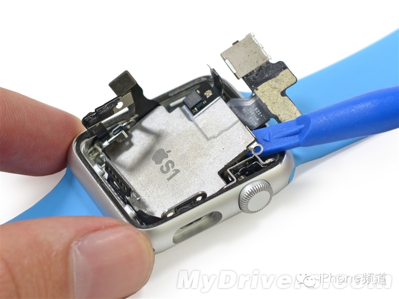 Apple Watch iFixit Detailed Teardown: Battery Too Weak!