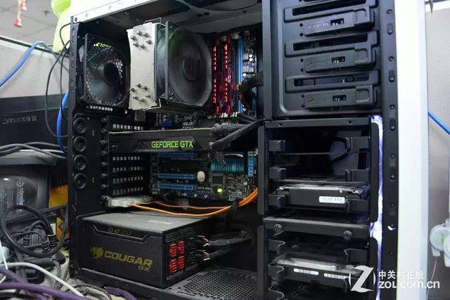 Unveiling The Workstations Of Hardware Editors
