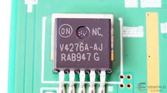 Disassembly Analysis: Audi Q3 and A4L Center Display Circuit