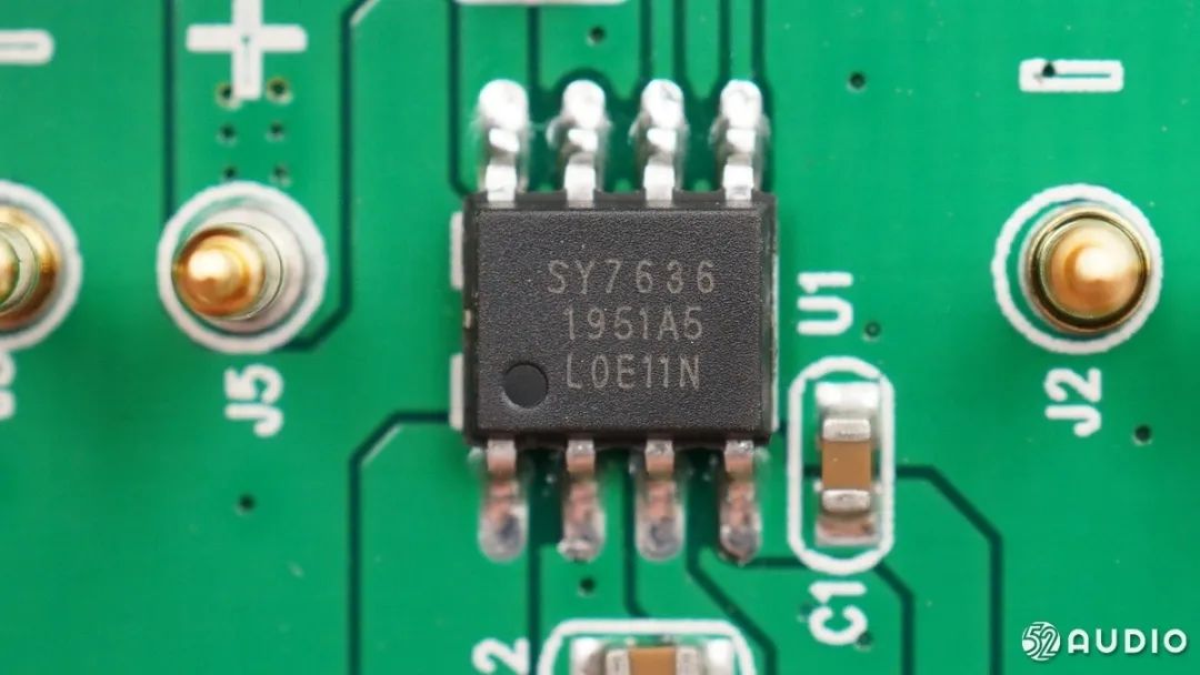 Simplifying TWS Charging Case Power Management Design