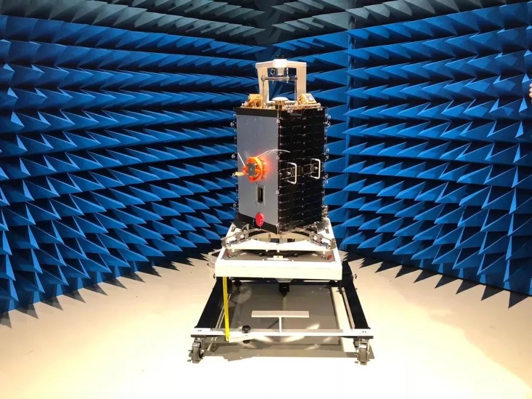 Building a Satellite Ground Station with LimeSDR Mini
