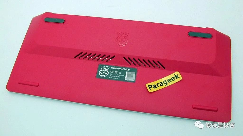 Exploring the Raspberry Pi 400: Is This New Learning Machine for You?