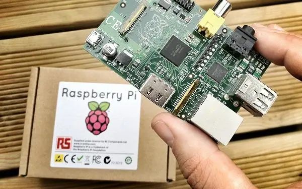 Differences Between Arduino, ARM, Raspberry Pi, and Microcontrollers