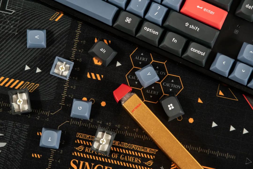 Keychron K8 Pro Dual-Mode Bluetooth Mechanical Keyboard Review