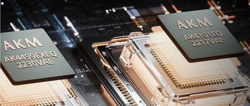 Application of Femtosecond Crystal Oscillators in High-End DACs