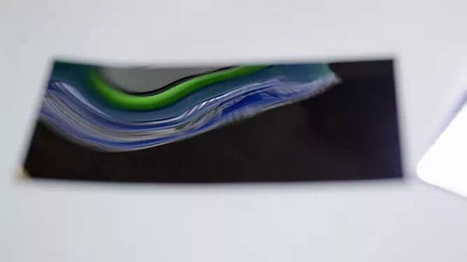 Disassembling a Borderless Phone Screen: A Deep Dive