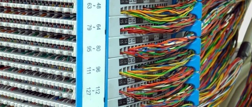 Comparing UART and CAN Protocols