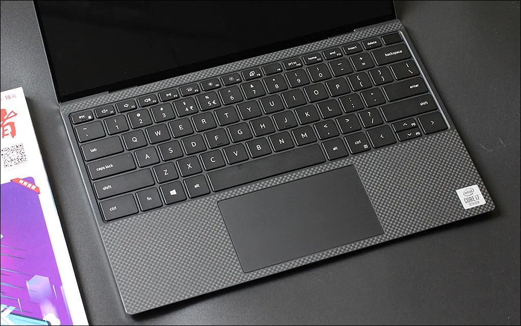 Dell XPS 13 9300 Review: The Ultimate Thin Laptop!
