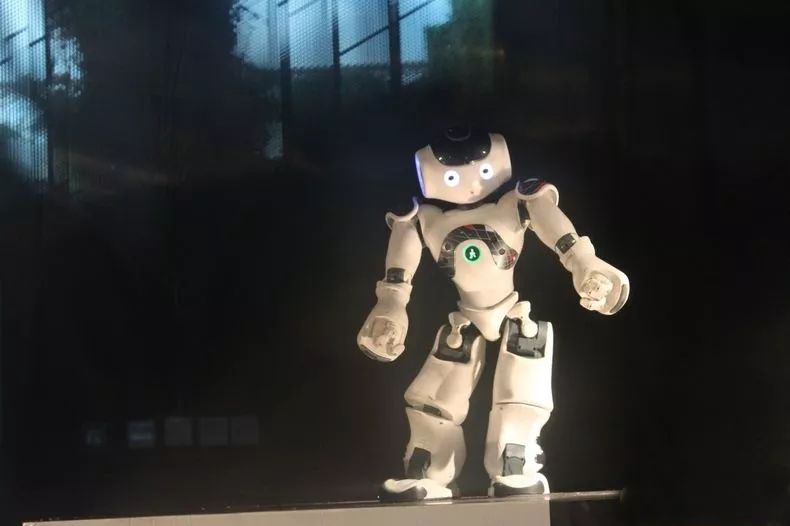 Understanding the Development History of Robotics Technology