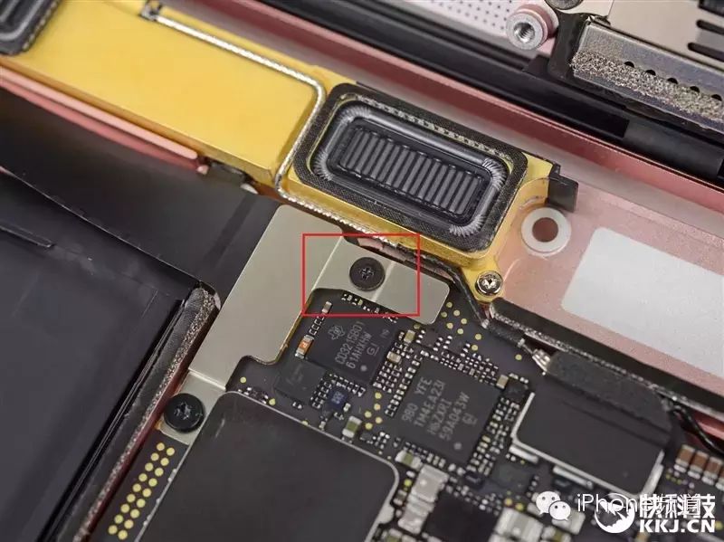 Shiny Rose Gold! Complete Disassembly of Apple's 12-Inch MacBook