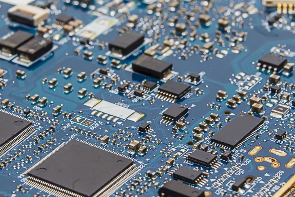 Differences Between MPU and MCU: How to Choose?