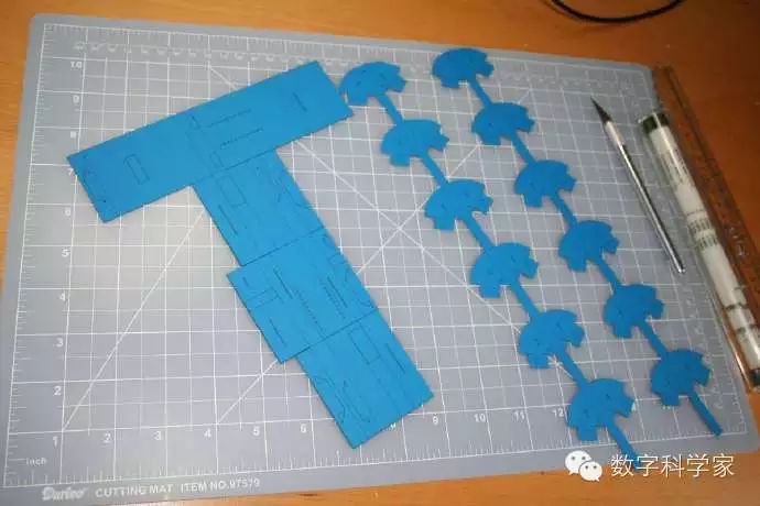 DIY: Fold a Paper Robot