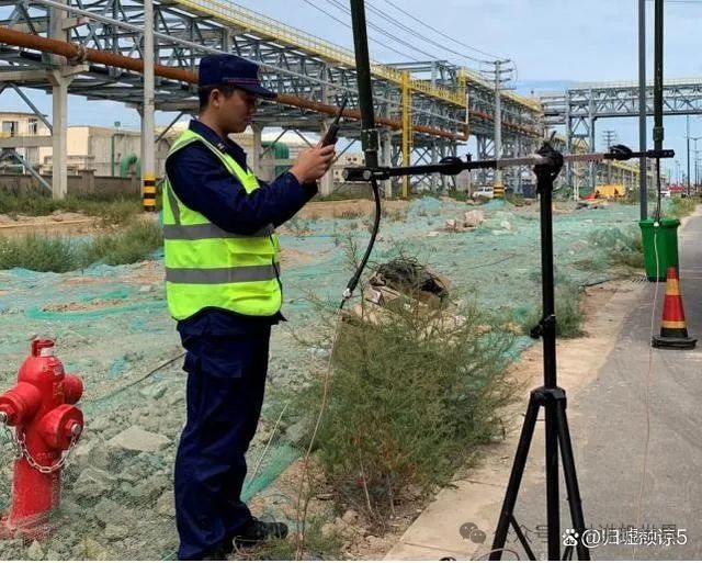 Mesh Networking Communication: Essential Tool in Emergency Scenarios