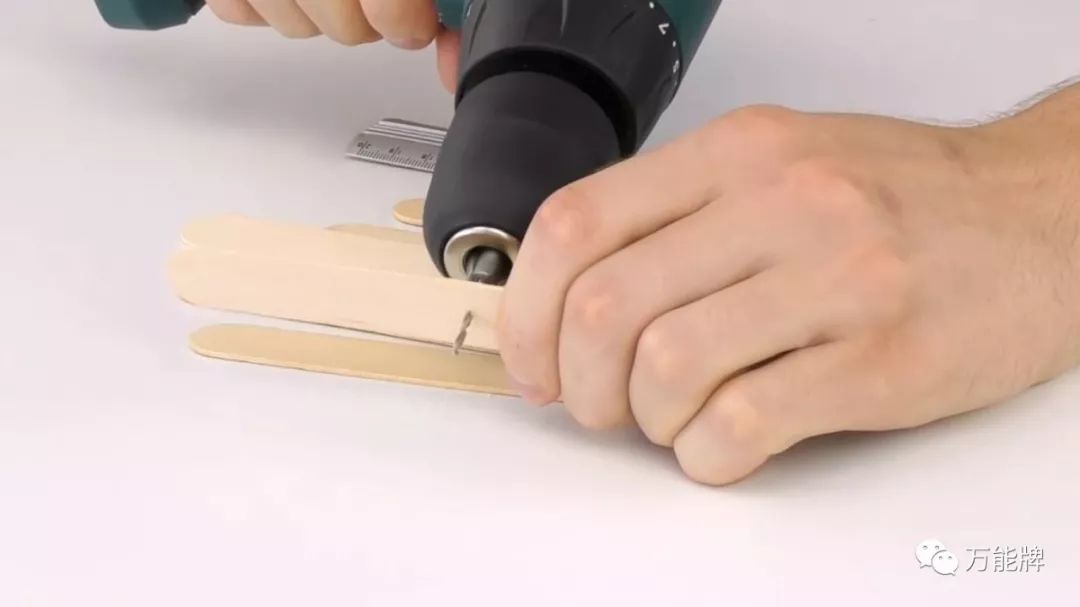 How To Make A Claw Machine With Cardboard