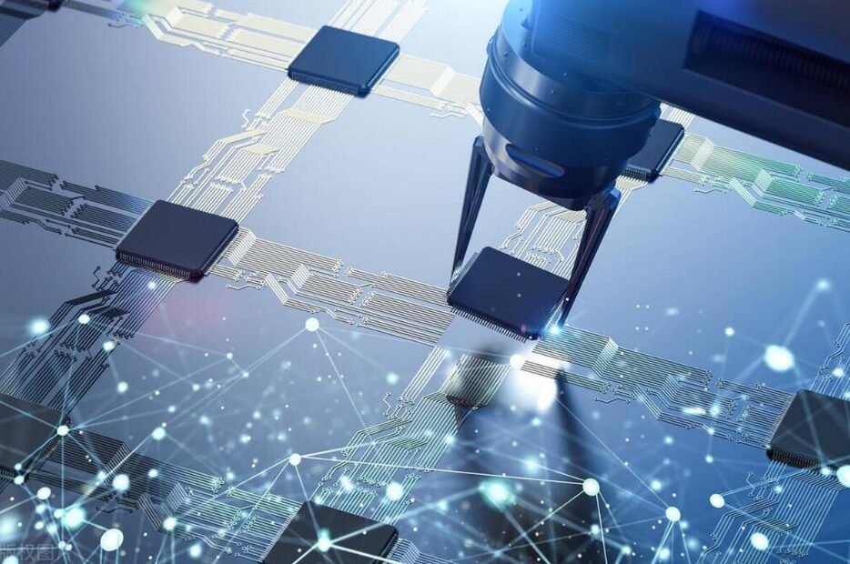 Understanding the Differences Between Semiconductors, Integrated Circuits, and Chips