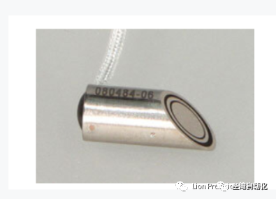 Classic Applications of Capacitive Sensors: Silicon Wafer Detection