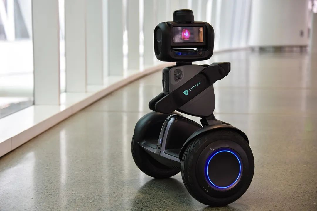 AI Is Not Robots! The Role of AI in Robotics Technology
