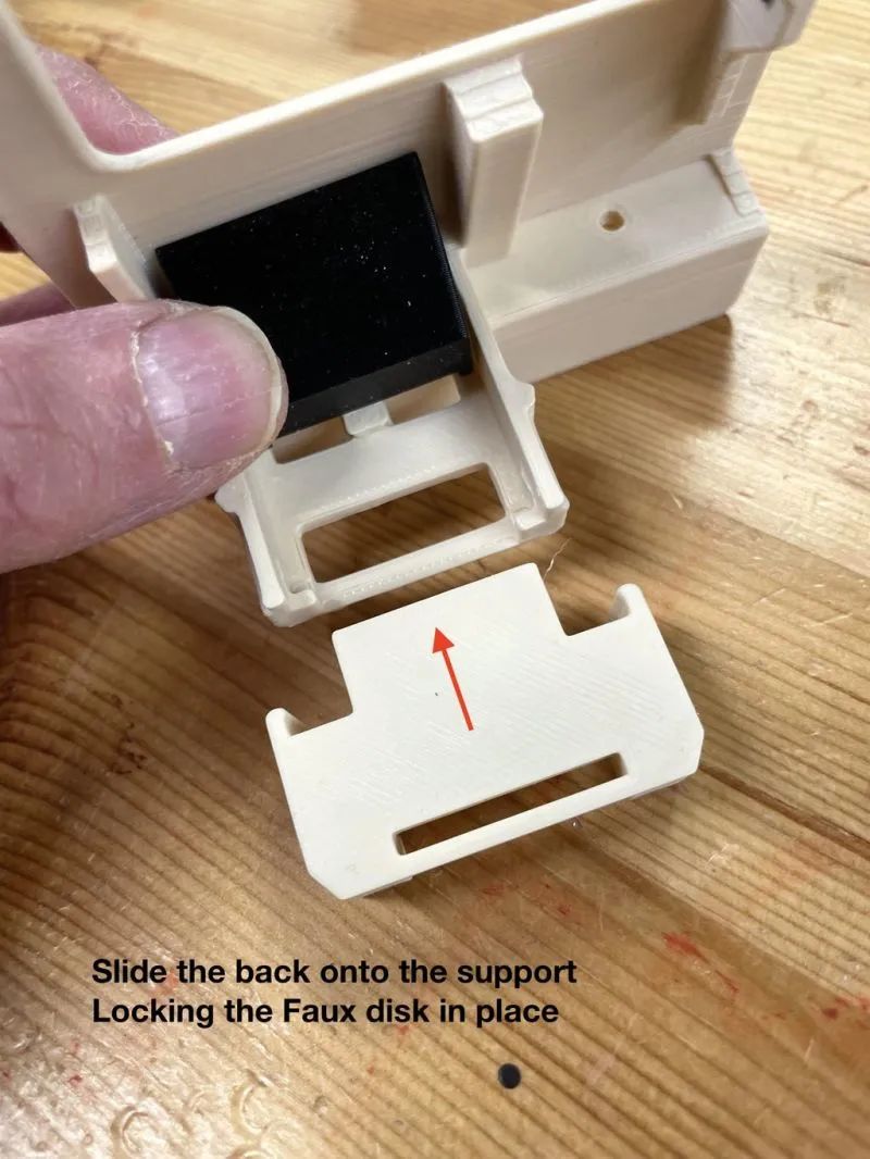 Build A Mini Retro Macintosh Computer Using Raspberry Pi