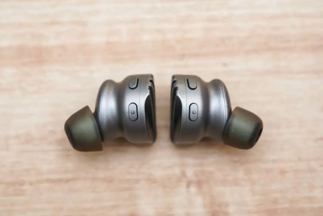 FiiO FW3 Review: Excellent HiFi Sound with Independent DAC Chip