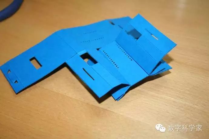 DIY: Fold a Paper Robot