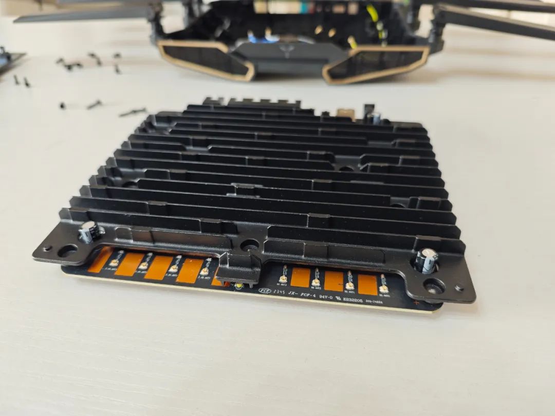 Wi-Fi 7 Router Review: Unboxing and Performance Test