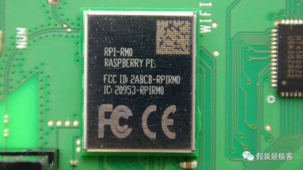 Exploring the Raspberry Pi 400: Is This New Learning Machine for You?