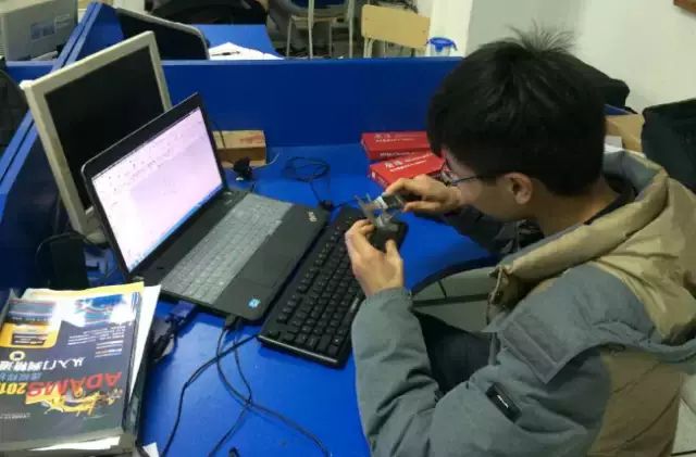 DIY a 3D Printer: A Journey of Innovation