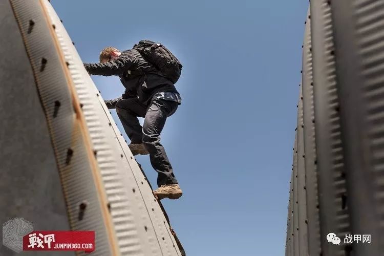 Evaluating LOWA Zephyr TF GTX Military Boots