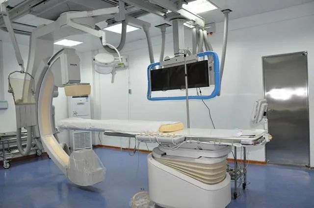 Portable Medical Imaging Diagnostic Equipment for Bedside Use