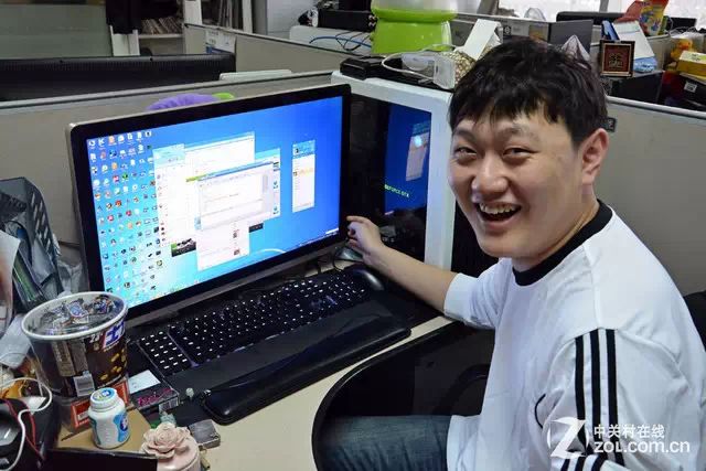 Unveiling The Workstations Of Hardware Editors