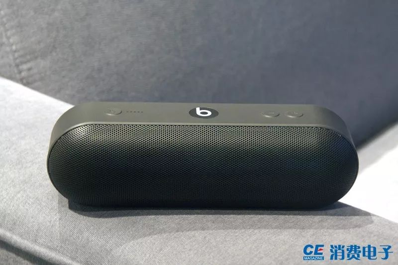 Three Bluetooth Speakers Reviewed: Can Portable Music Break the Curse?