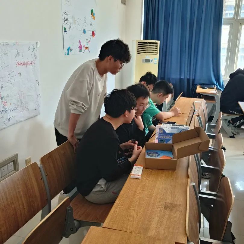 Arduino Course at Smart Robot Club - Session Four