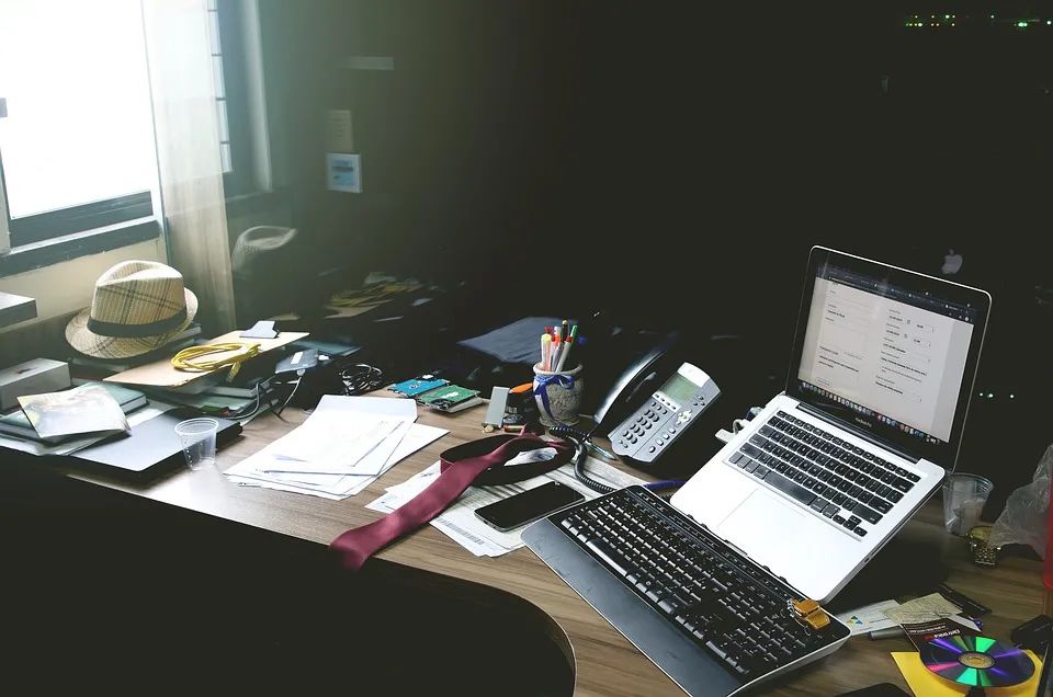 How Hackers Overcome TCP/IP!