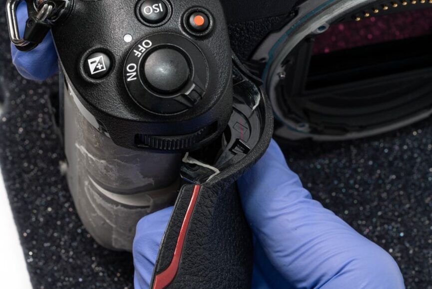 Disassembly of Nikon's Flagship Mirrorless Camera Z7 II
